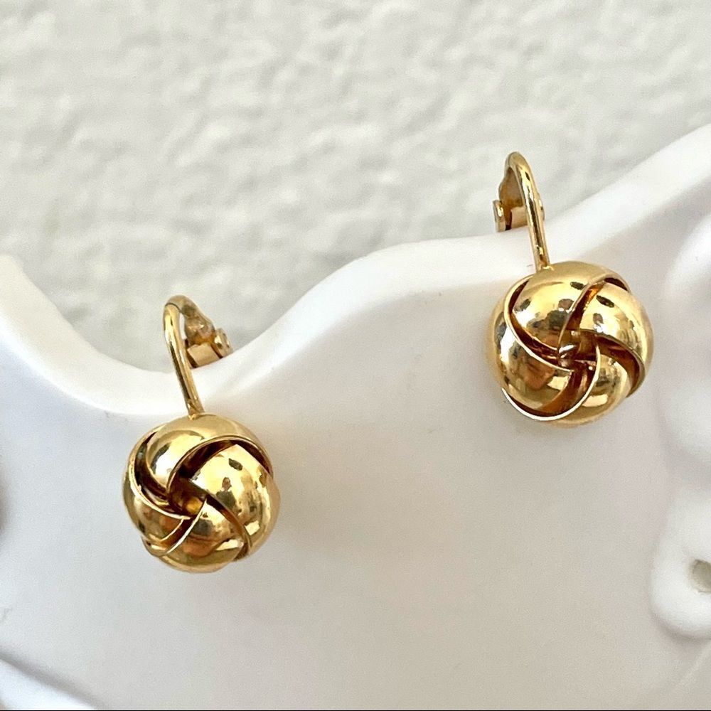 Gold tone knot clip on earrings - Picture 3 of 7